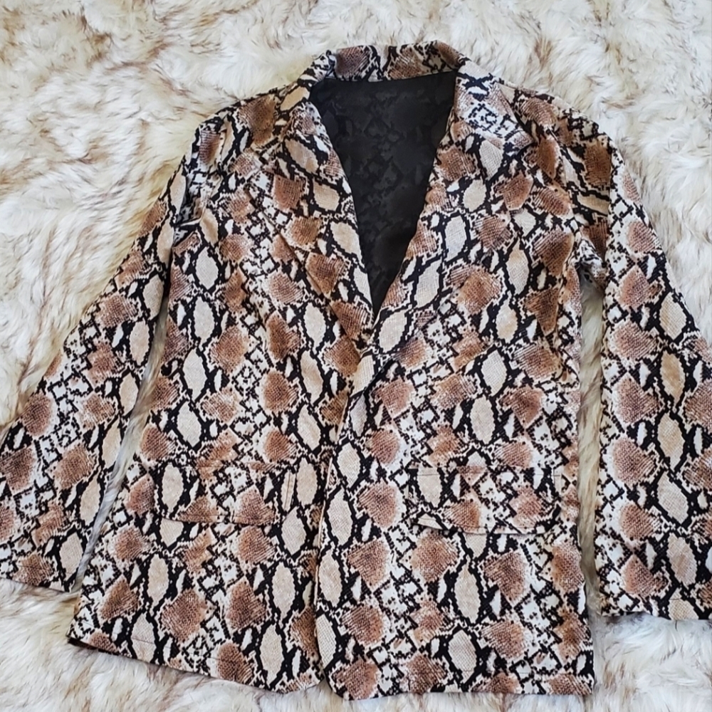 Animal Print Design Jacket 🌴